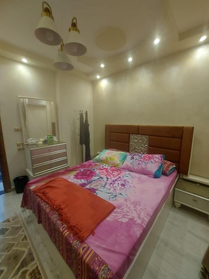 Jardenia Almazh: Upscale 3-bedroom With City Views Apartment Cairo